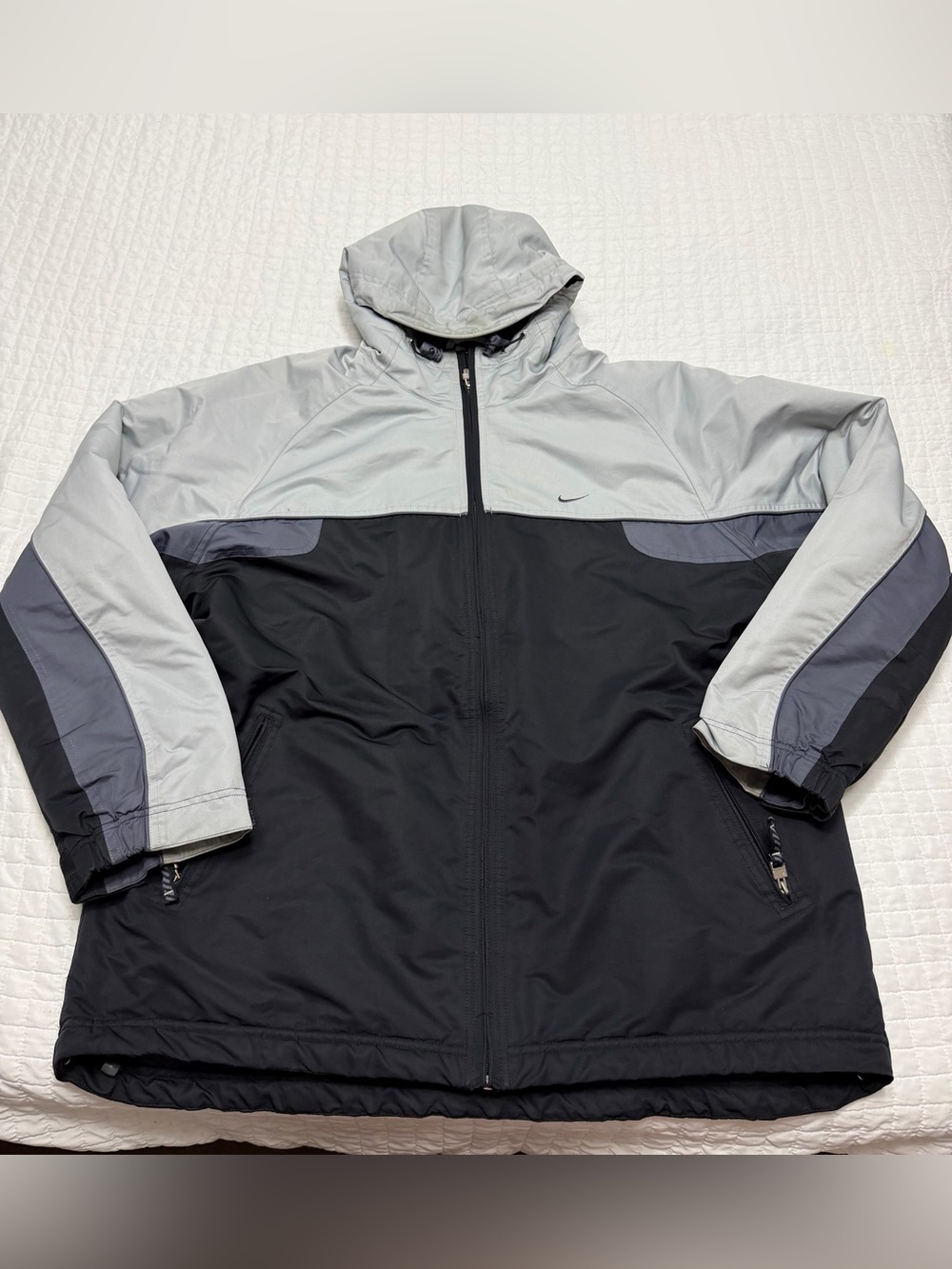 Nike Men’s Hooded Fleece Lined Windbreaker Jacket Gray Black XL